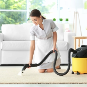 Muğla Ortaca’da Yatılı Ev İşlerinde Çalışacak Bayan Eleman Aranıyor